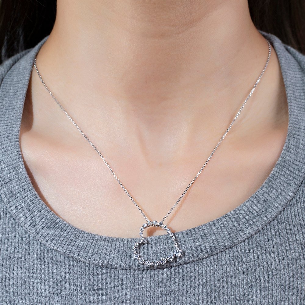 Aurora Geometry Round Shape Lab Grown Diamond E VVS2 14K White Gold Heart Pendant Necklace MSN-846