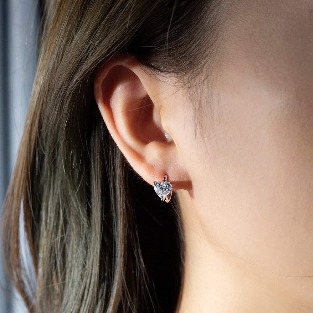Aurora Geometry Heart Shape Lab Grown Diamond Total 2 Carats G VS1 Huggies 18K White Gold huggies Earrings MSE-778