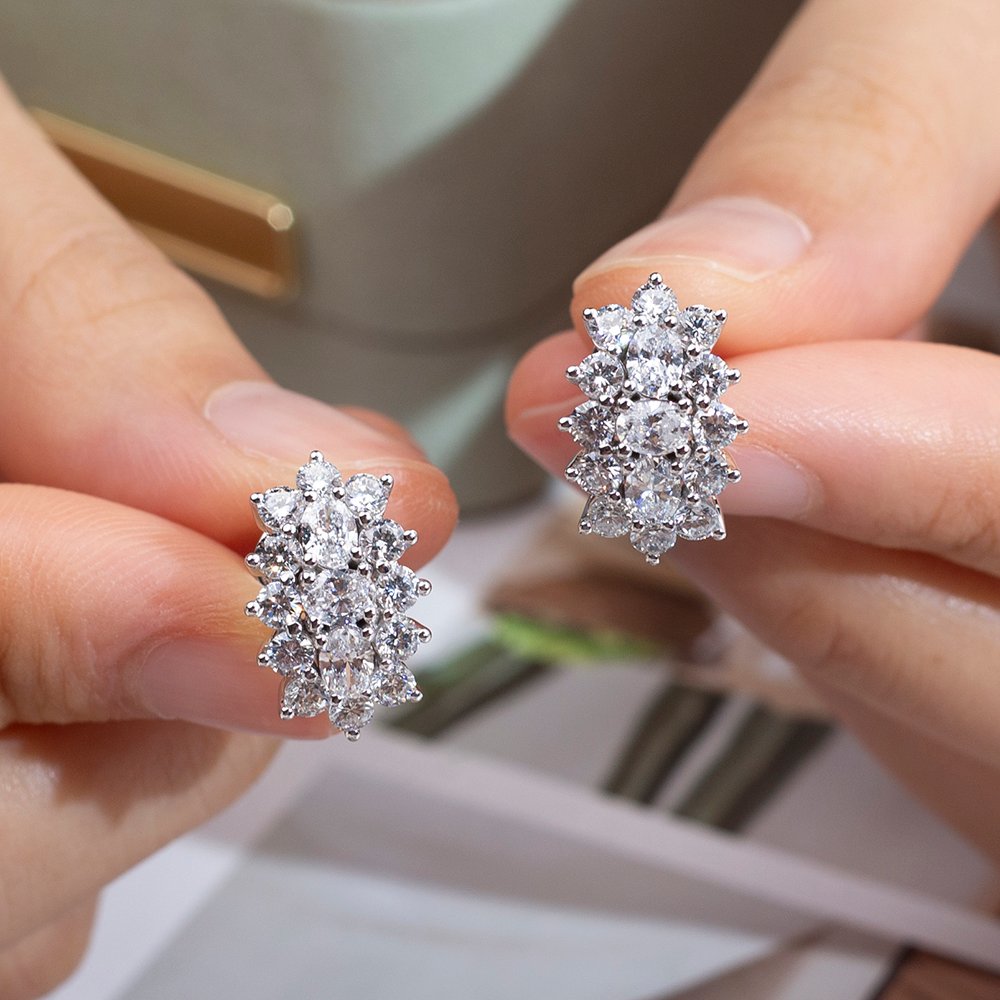 Aurora Geometry Oval Shape Lab Grown Diamond E VVS1 14K White Gold Studs Earrings MSE-780