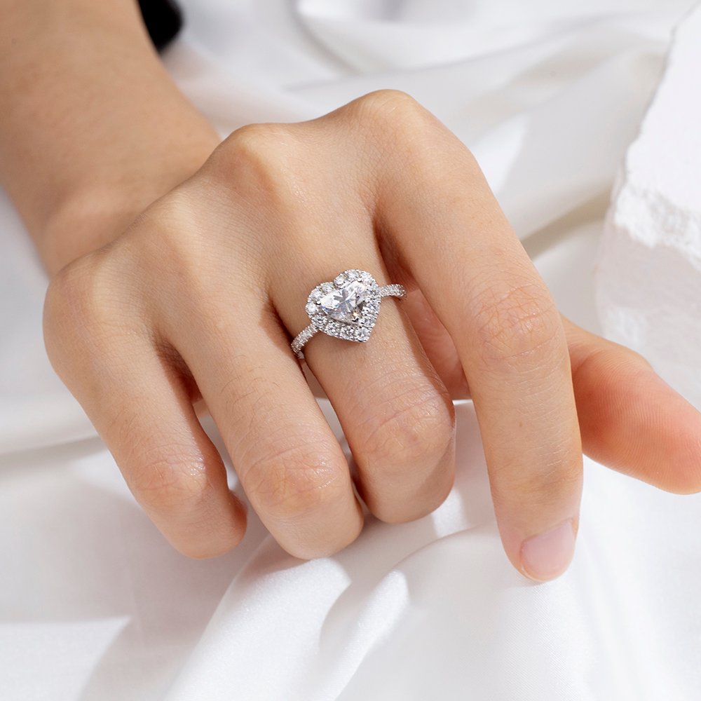 Aurora Geometry Heart Cut Lab Grown Diamond 1CT Halo E VS1 18K White Gold Ring MSR-1705