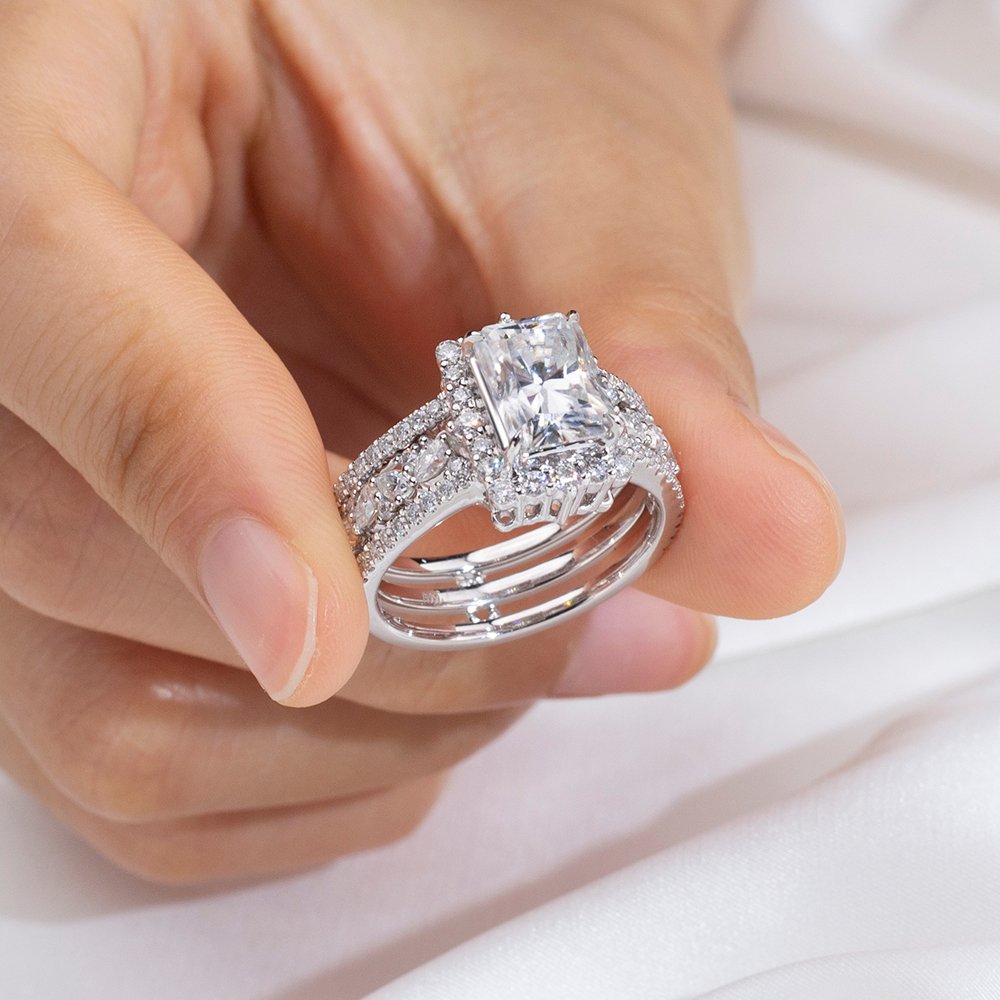 Aurora Geometry Radiant Cut Lab Grown Diamond 2.8CT F VVS2 PT950 Ring Set MSR-1692