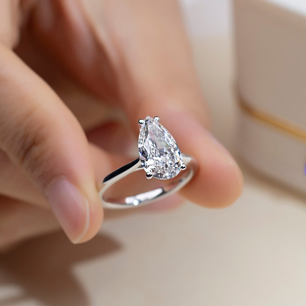 Aurora Geometry Pear Cut Lab Grown Diamond 3CT Solitaire D VVS1 14K White Gold Ring MSR-1655