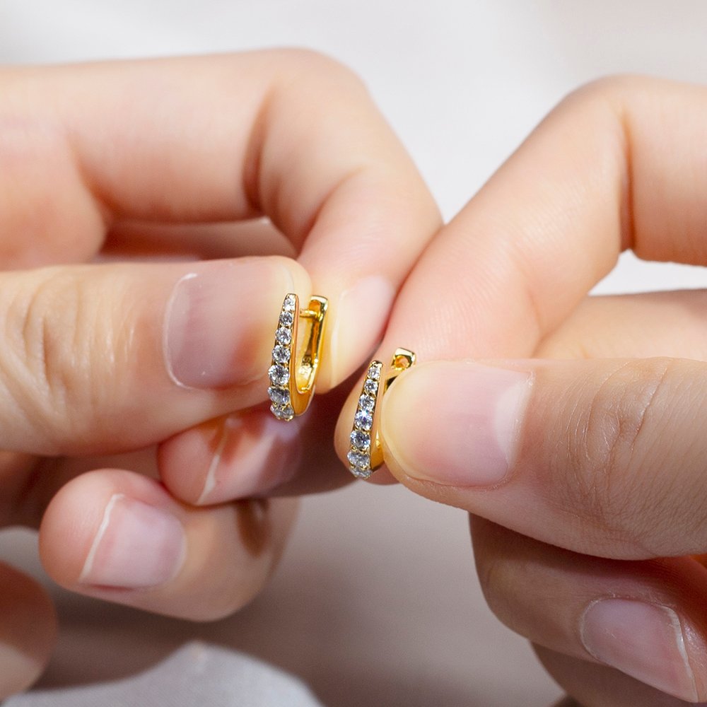 Aurora Geometry Round Shape Lab Grown Diamond D VVS2 S925 Silver Yellow Color Huggies Earrings MSE-773