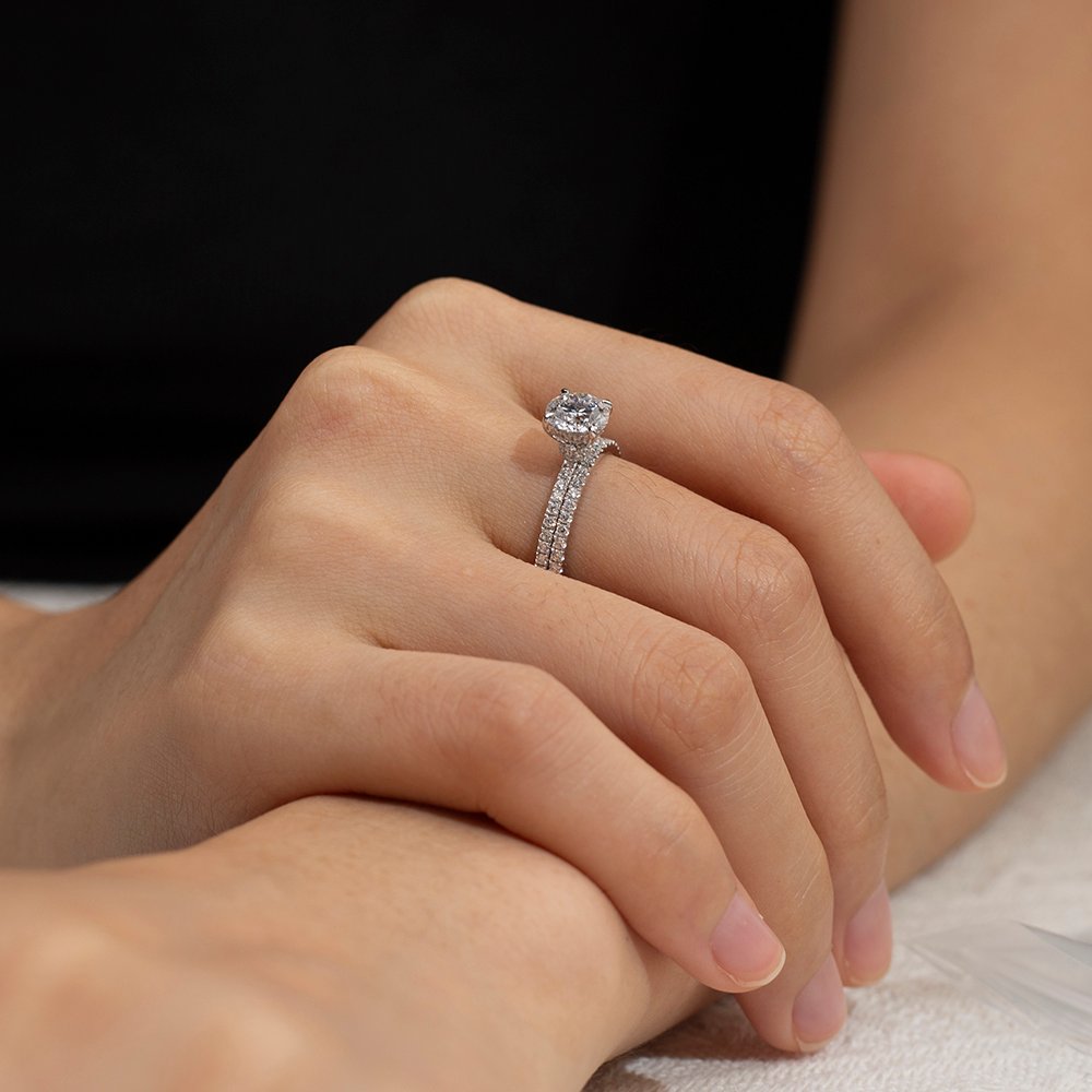 Aurora Geometry Round Cut Lab Grown Diamond 1.3CT Solitaire D VVS1 PT950 Ring Set MSR-1172