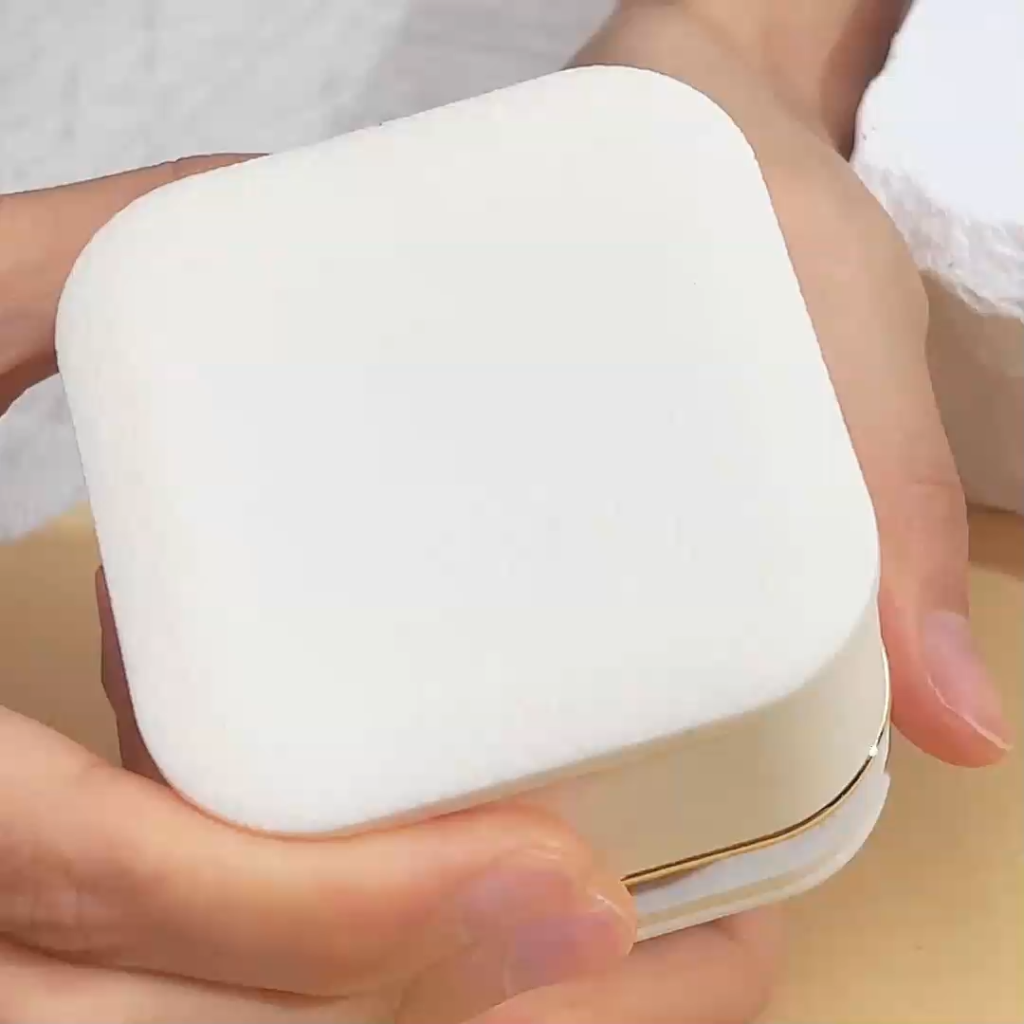 Aurora Geometry Pear Cut Lab Grown Diamond 2.6CT E VS1 Three Stones 18K White Gold Ring MSR-1670