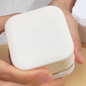 Aurora Geometry Pear Cut Lab Grown Diamond 2.6CT E VS1 Three Stones 18K White Gold Ring MSR-1670