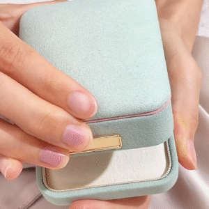 Aurora Geometry Pear Shape Lab Grown Diamond F VVS1 3.33CT 18K White Gold Pendant Necklace MSN-847