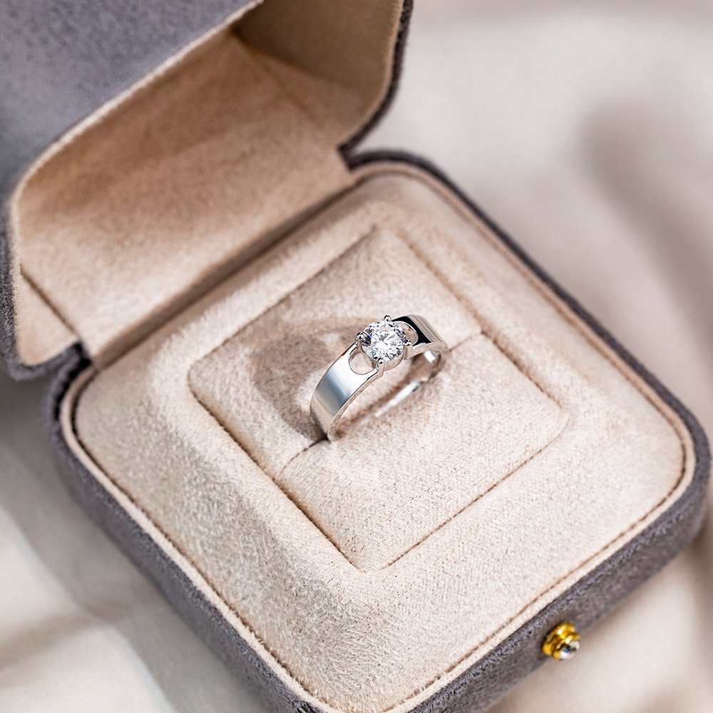 Aurora Geometry Round Cut Lab Grown Diamond 1CT Solitaire D VS1 18K White Gold Ring MSR-1678