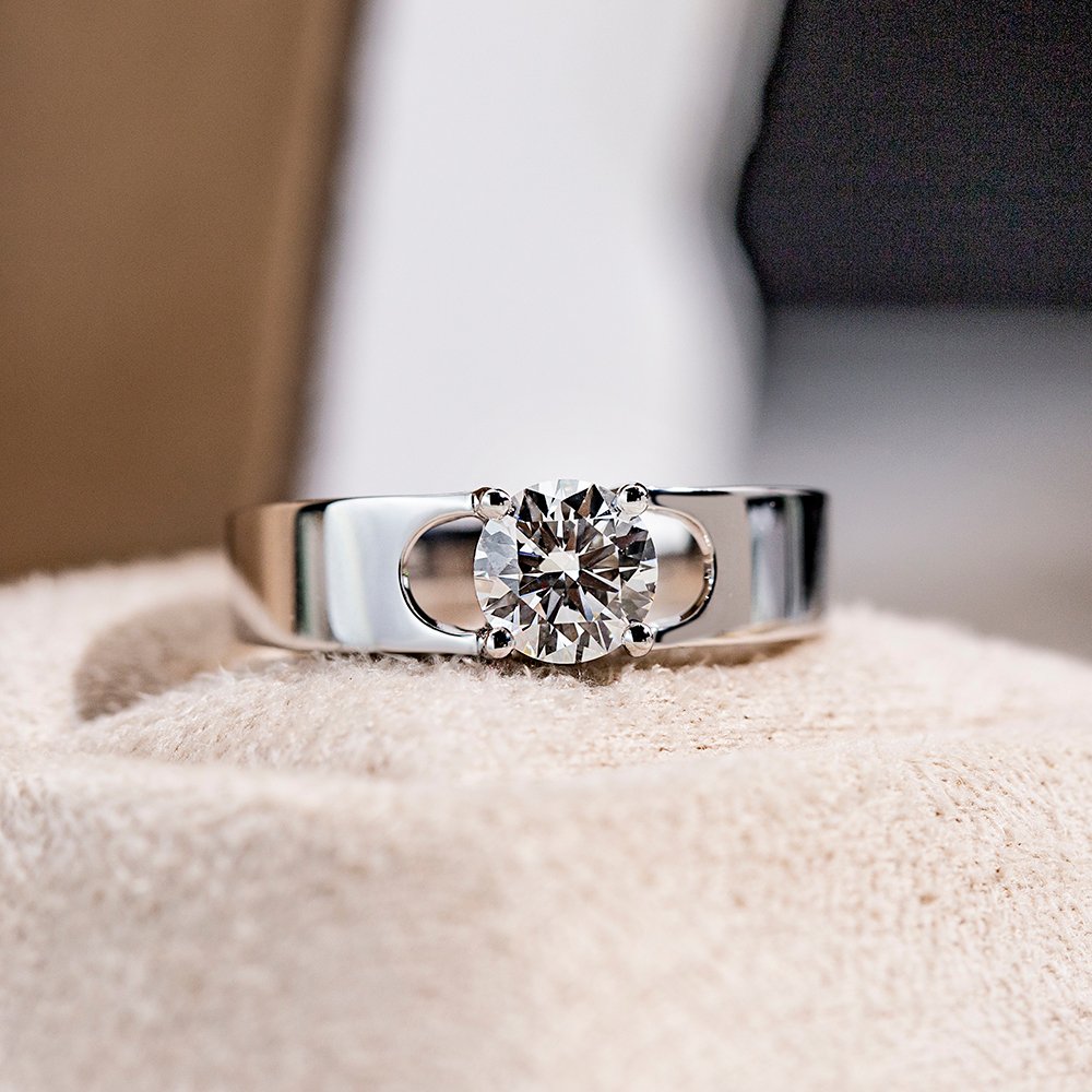 Aurora Geometry Round Cut Lab Grown Diamond 1CT Solitaire D VS1 18K White Gold Ring MSR-1678