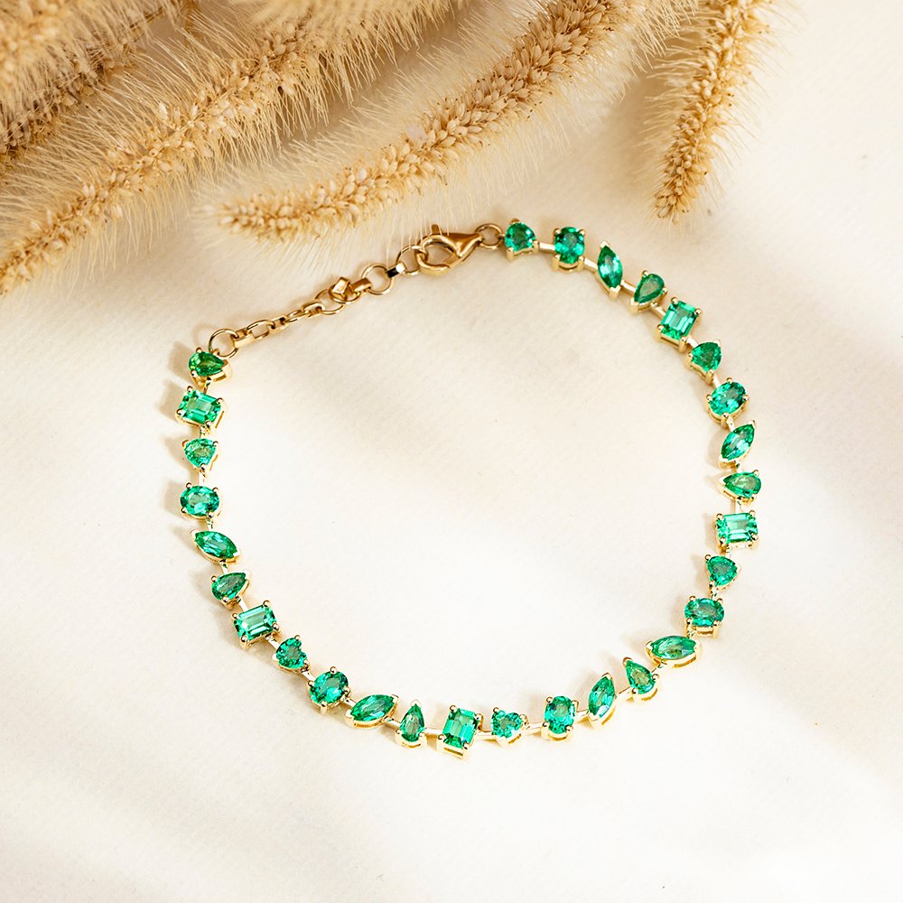 Aurora Geometry Fancy Shape Lab Emerald 18K Gold 170mm Bracelet MSB-625