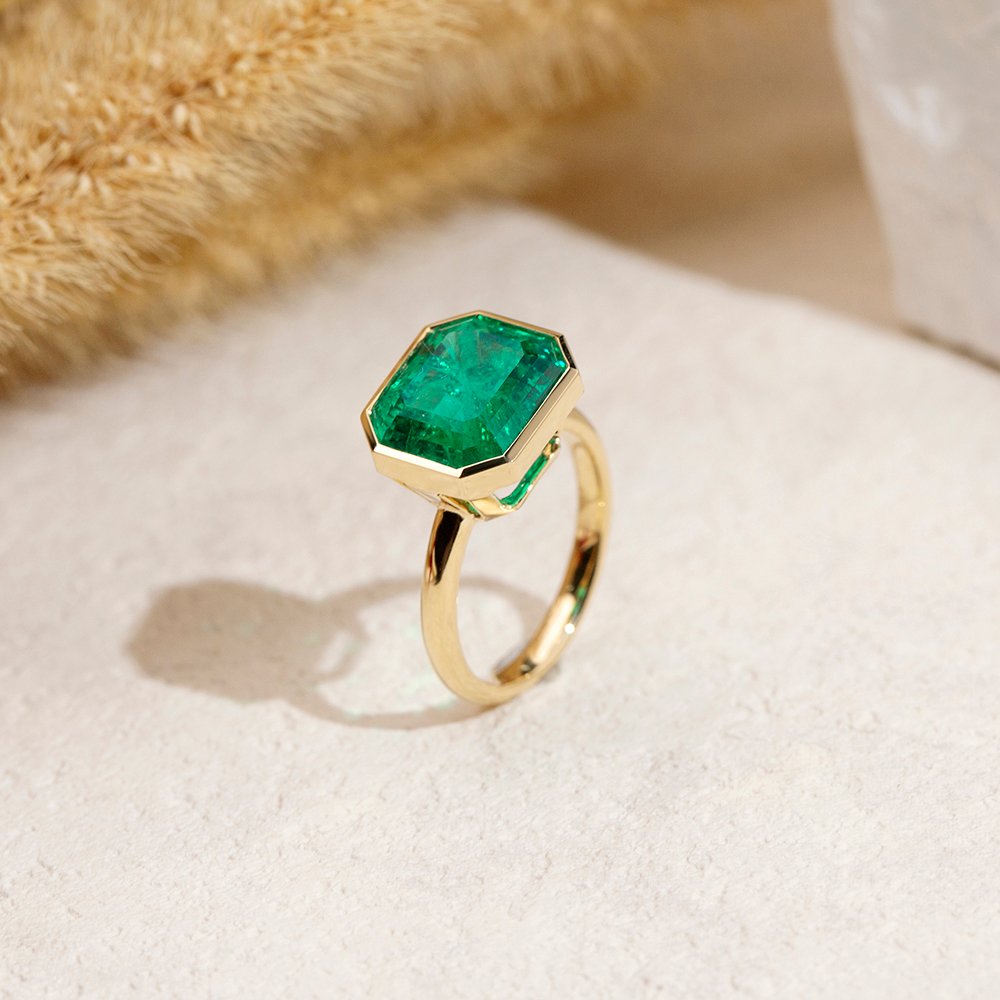 Aurora Geometry Emerald Cut Lab Grown Emerald 3CT Solitaire 18K Yellow Gold Ring MSR-1422