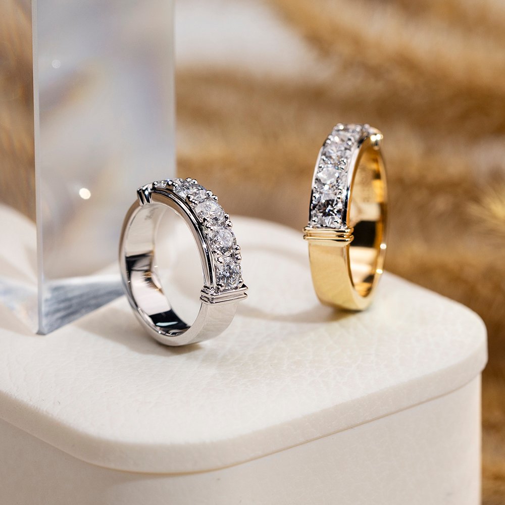 Aurora Geometry Round Cut Lab Grown Diamond Half Eternity D VVS 18K Yellow Gold Ring MSR-1682