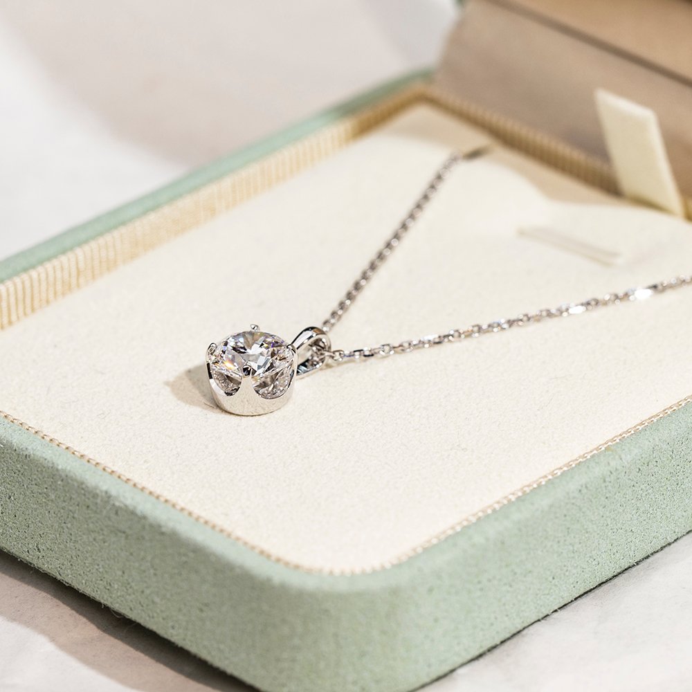 Aurora Geometry Round Shape Lab Grown Diamond D VS1 2.08CT 18K White Gold Necklace MSN-849