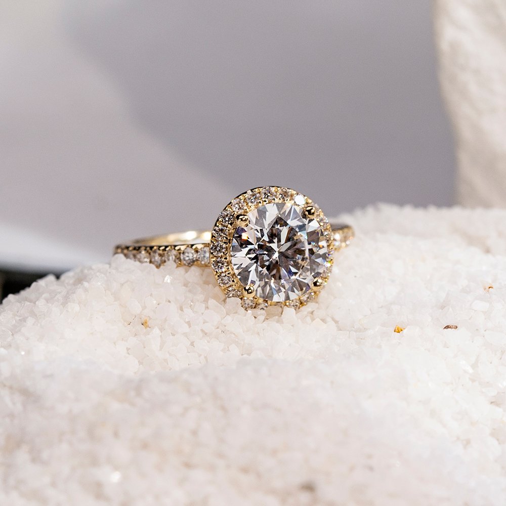 Aurora Geometry Round Cut Lab Grown Diamond 1.66CT D VS1 9K Yellow Gold Halo Ring MDR-0005