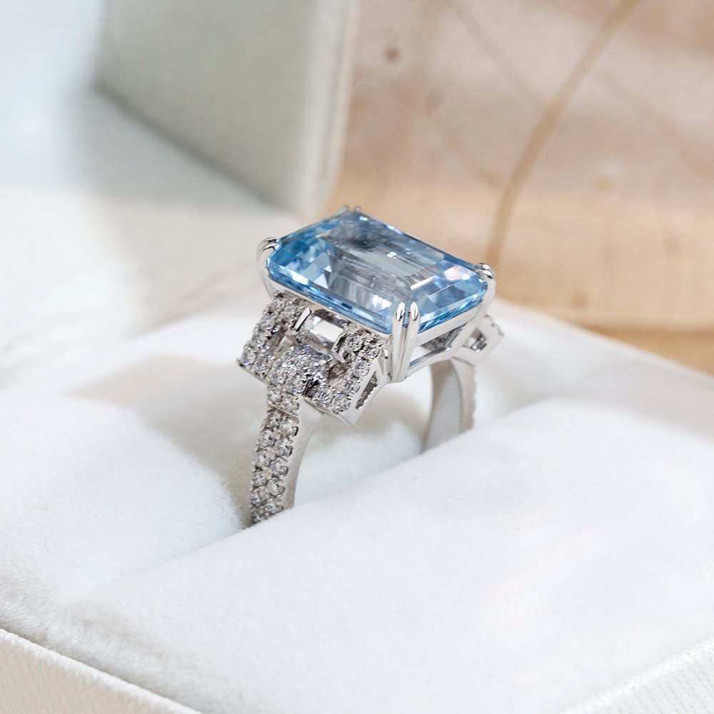 Aurora Geometry Emerald Cut Lab Grown Aquamarine 10CT Solitaire PT950 Ring MSR-1691