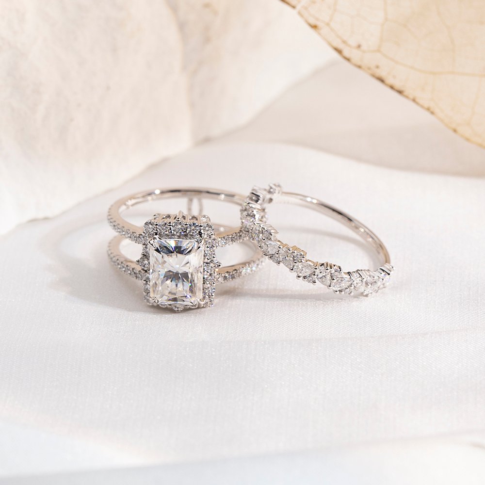 Aurora Geometry Radiant Cut Lab Grown Diamond 2.8CT F VVS2 PT950 Ring Set MSR-1692