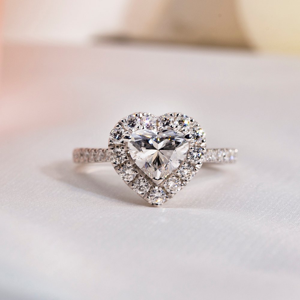 Aurora Geometry Heart Cut Lab Grown Diamond 1CT Halo E VS1 18K White Gold Ring MSR-1705