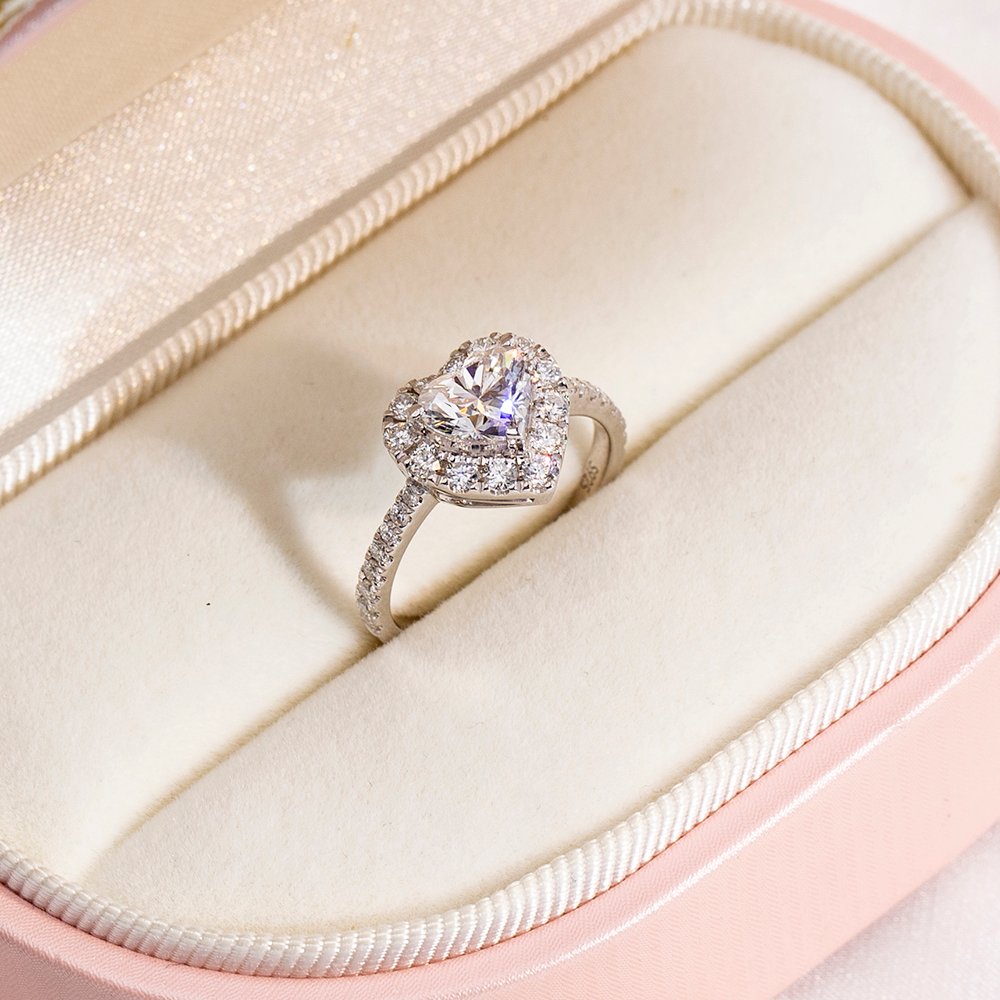 Aurora Geometry Heart Cut Lab Grown Diamond 1CT Halo E VS1 18K White Gold Ring MSR-1705