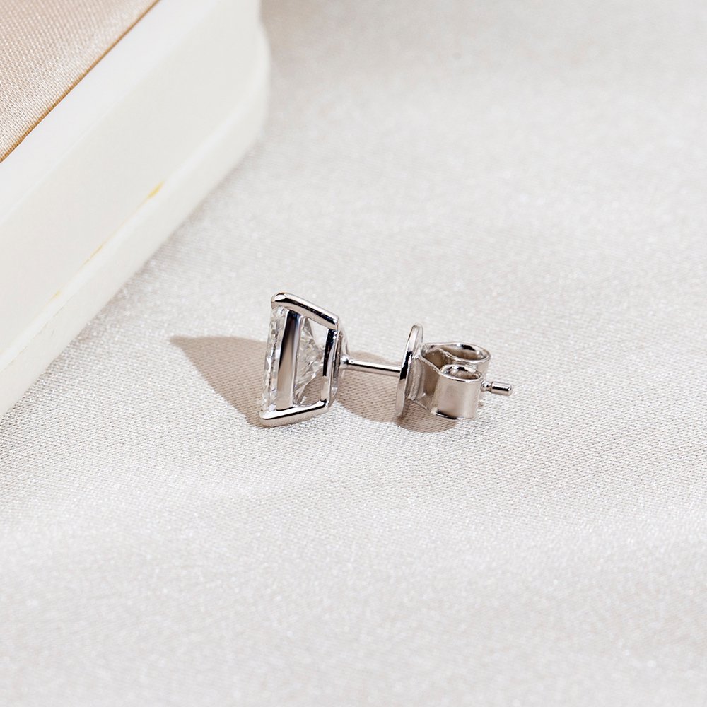Aurora Geometry Trilion Shape Lab Grown Diamond 1 Carats D VS1 18K White Gold Studs Earrings MSE-791
