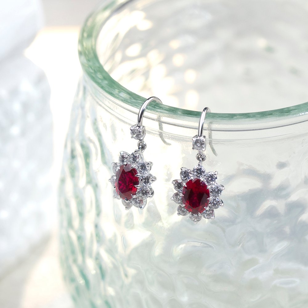 Aurora Geometry Radiant Shape Lab Grown Diamond 3.01 Carats D VVS2 18K White Gold Studs Earrings MSE-771