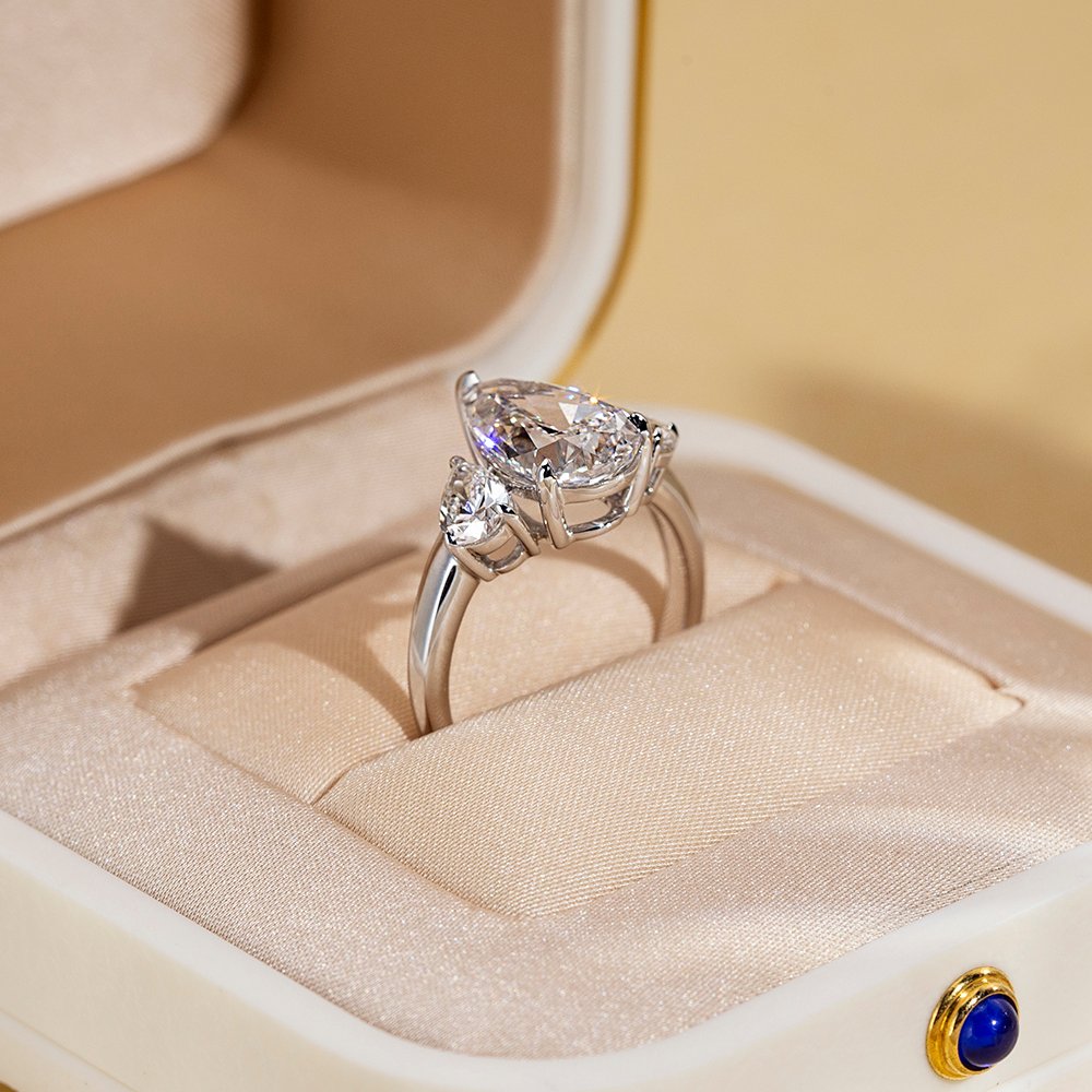 Aurora Geometry Pear Cut Lab Grown Diamond 2.6CT E VS1 Three Stones 18K White Gold Ring MSR-1670