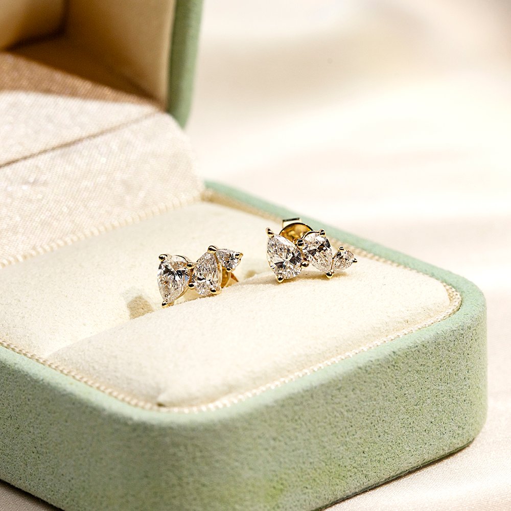 Aurora Geometry Pear Shape Three Stones Lab Grown Diamond E VVS2 14K Gold Studs Earrings MSE-772