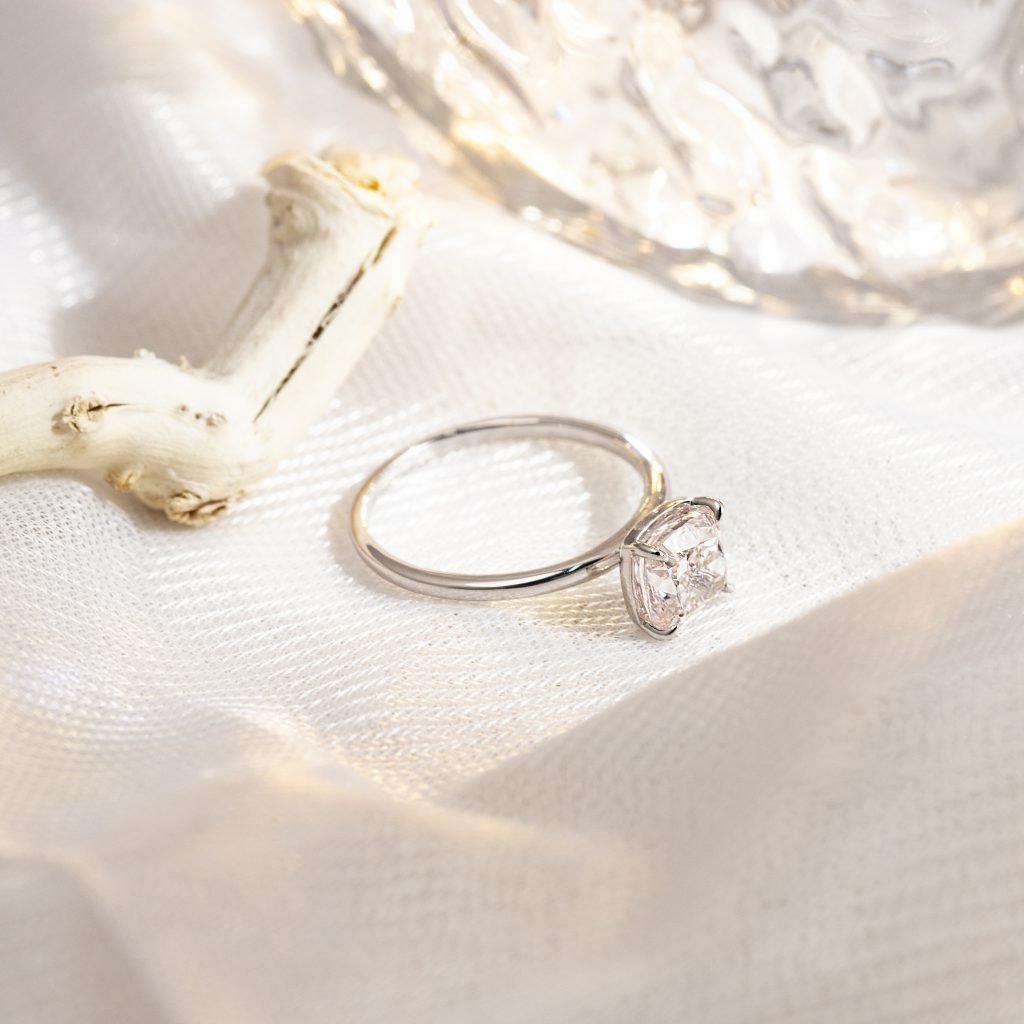 Aurora Geometry Cushion Cut Lab Grown Diamond 5CT Solitaire F VS1 18K Yellow Gold Ring MSR-1305