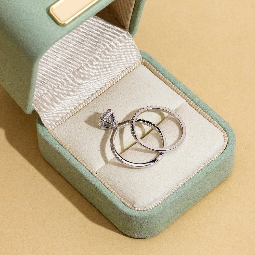 Aurora Geometry Round Cut Lab Grown Diamond 1.3CT Solitaire D VVS1 PT950 Ring Set MSR-1172