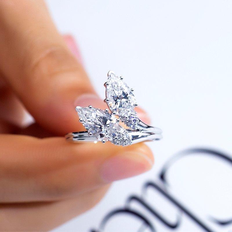 Aurora Geometry Pear Lab Grown Diamond 1.1CT 1.21CT Two Stones 18K White Gold Ring MSR-1517