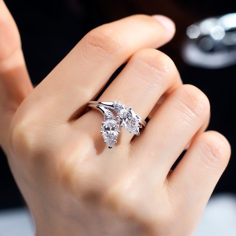 Aurora Geometry Pear Lab Grown Diamond 1.1CT 1.21CT Two Stones 18K White Gold Ring MSR-1517