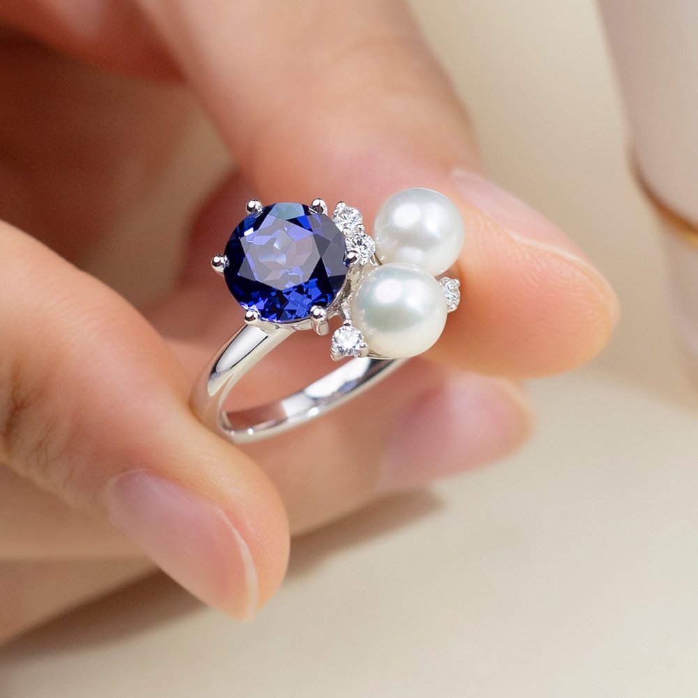 Aurora Geometry Round Cut Blue Lab Grown Sapphire 2.5CT Three stone 18K White Gold Ring MSR-1640