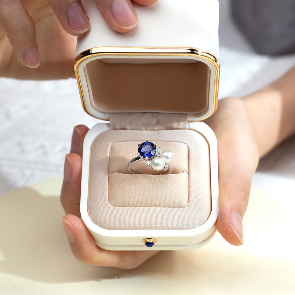 Aurora Geometry Round Cut Blue Lab Grown Sapphire 2.5CT Three stone 18K White Gold Ring MSR-1640