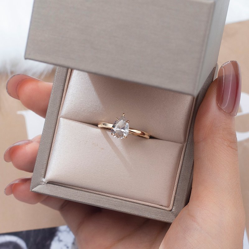 Aurora Geometry Pear Cut Lab Grown Diamond 1.2CT Solitaire G VVS1 18K Yellow Gold Ring MSR-821